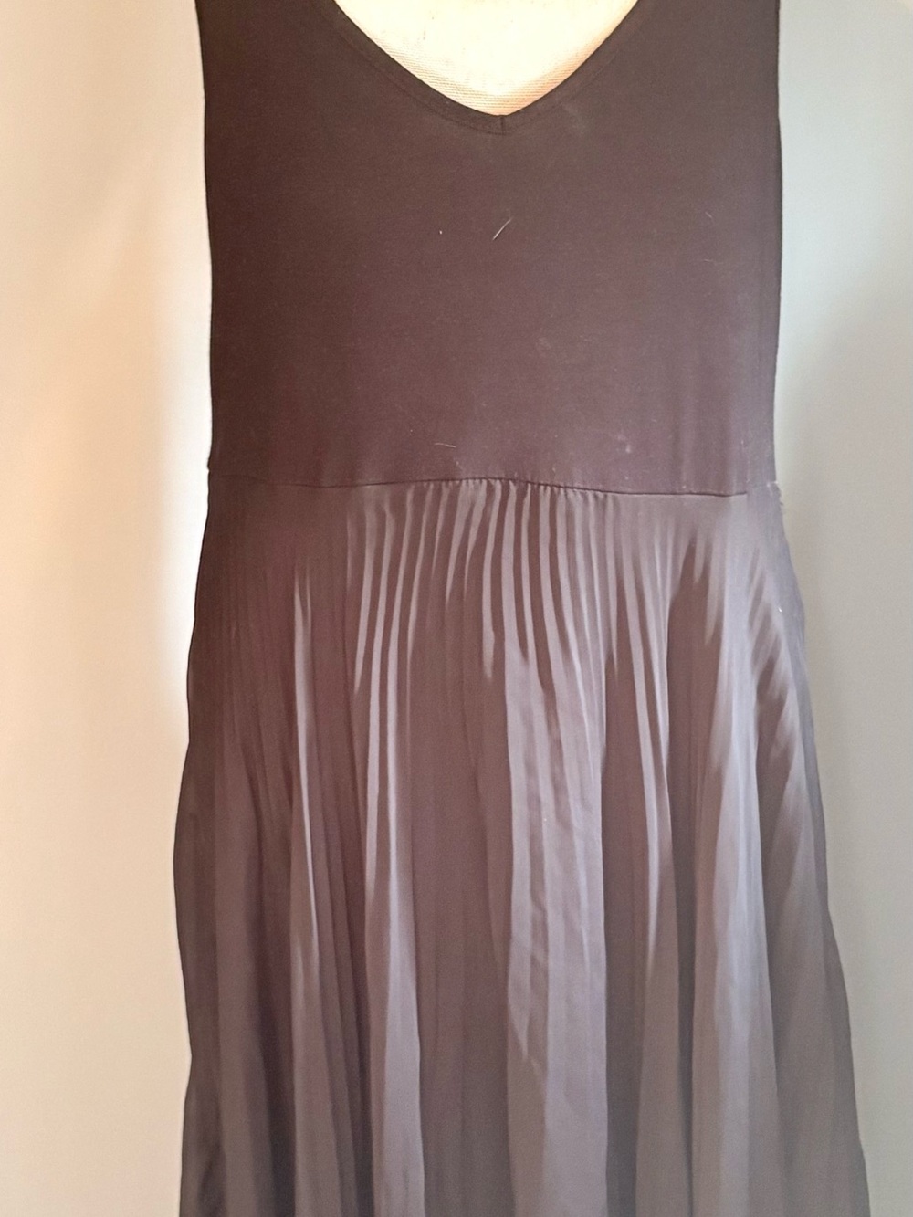 Classic V-Neck Midi Dress